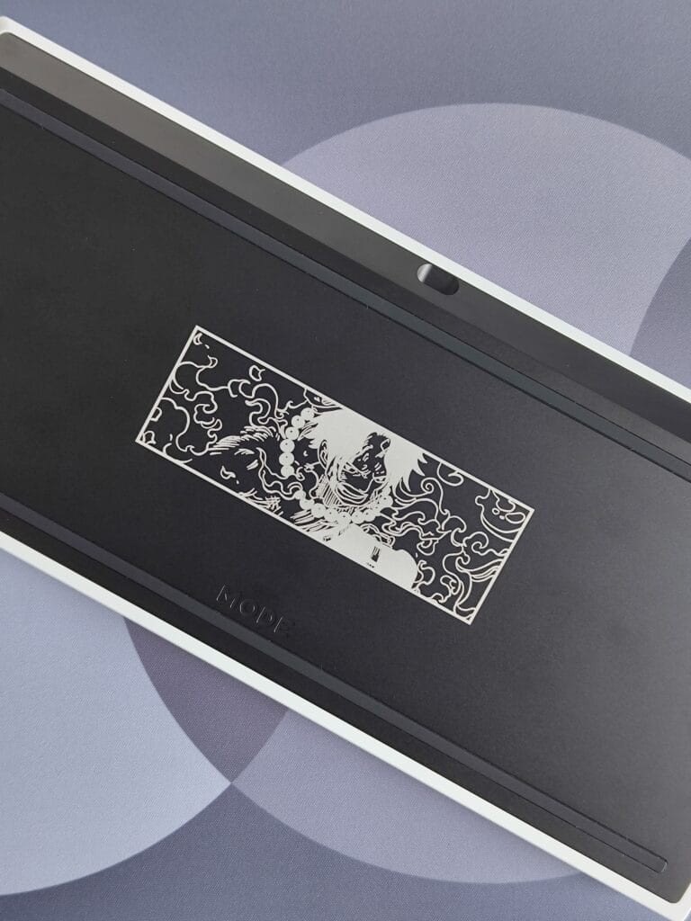 IMG_20240426_160328405 mange laser engraving on the back of a mechanical keyboard
